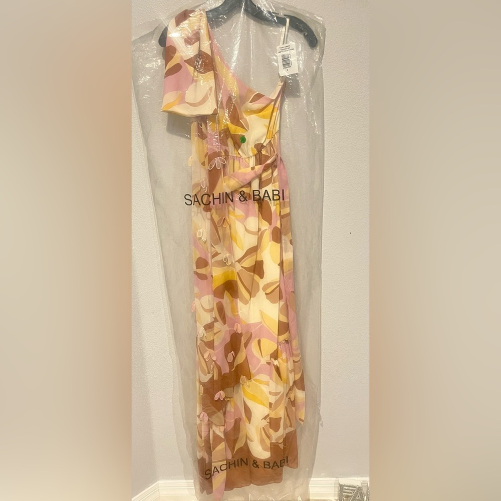 SACHIN & BABI
Tori one shoulder Print Maxi Dress - Picture 15 of 15